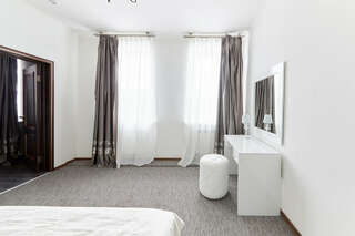 Гостиница Бристоль Брянск Улучшенный люкс-4