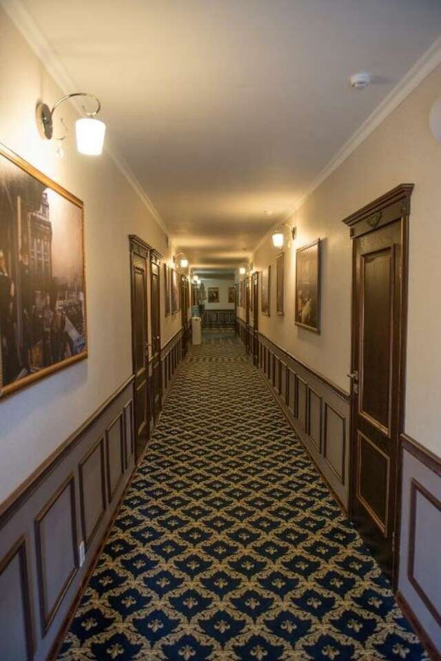 Гостиница Бристоль Брянск-244